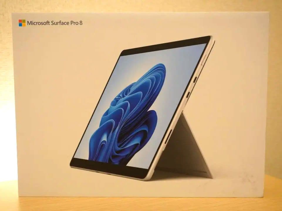 Microsoft Surface Pro 8 本体