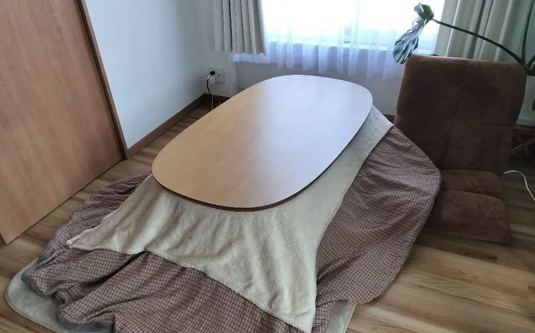 無印良品　楕円コタツ付きテーブル130cm 布団付き
