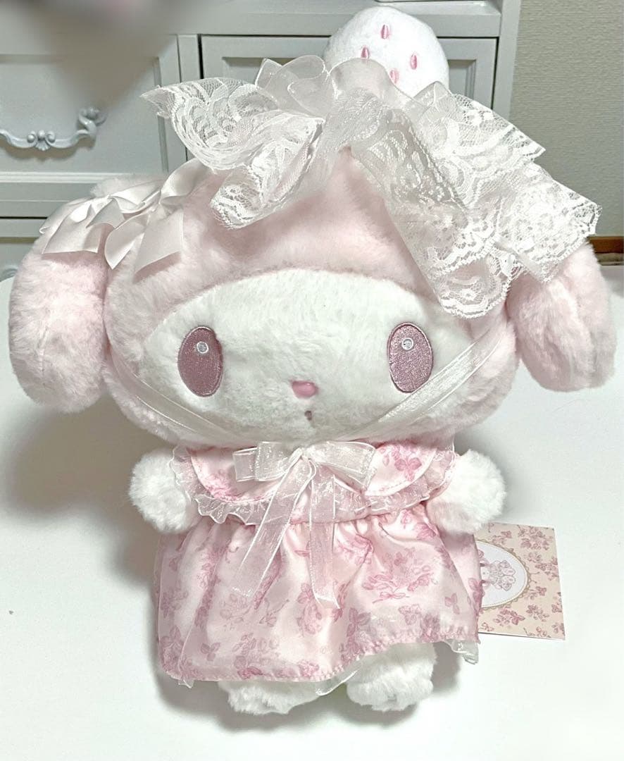 新品 未使用 マイメロディ バースデードール 白いちごのティータイム ぬいぐるみ