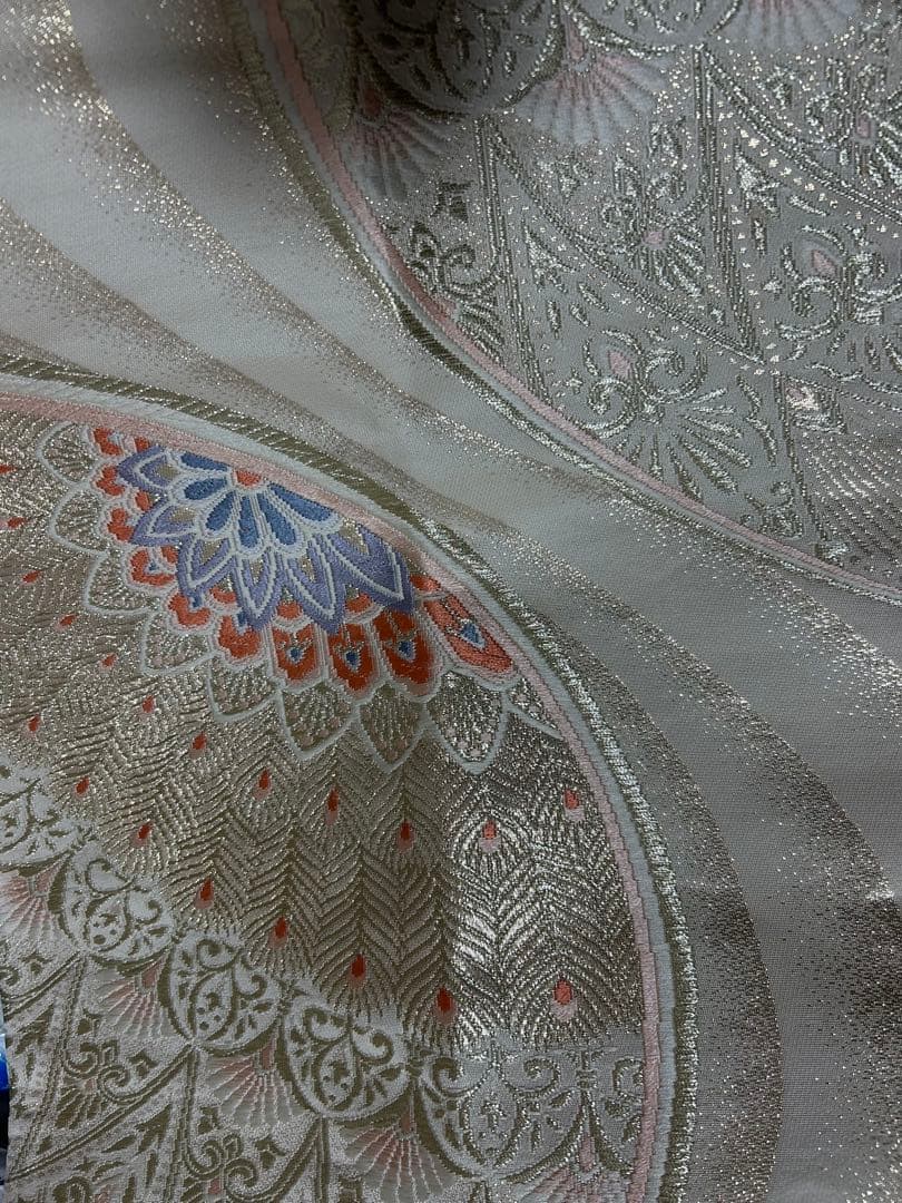 美品　王道カラー　正絹振袖フルセット　赤色 花柄　刺繍　豪華