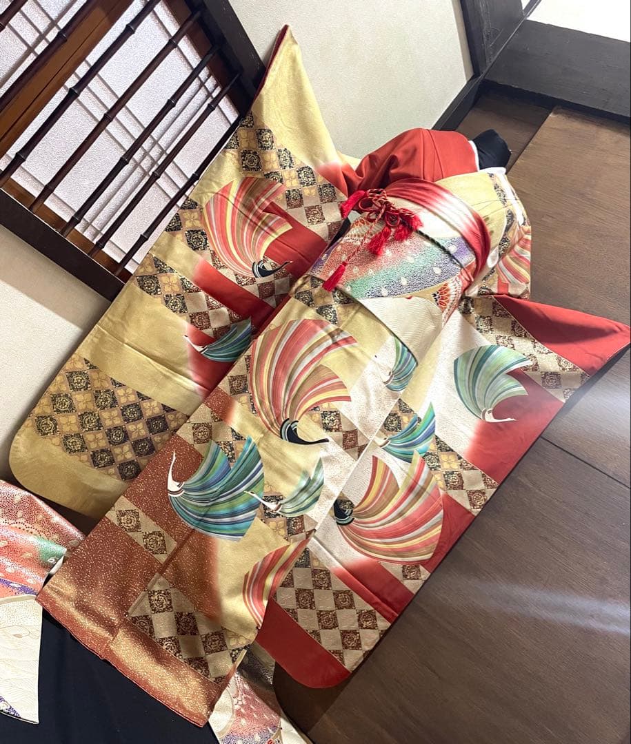 振袖フルセット6点サイズM〜Ｌ飛鶴菱花文　暈し染め　金銀彩　正絹