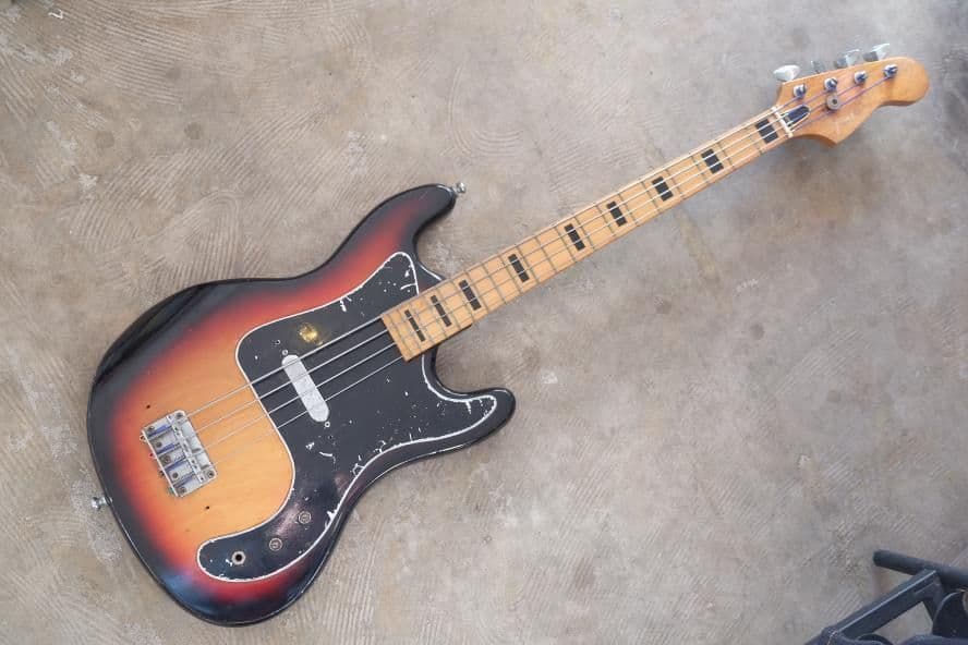 70's 〜　80's　ビザールエレキベース　日本製？