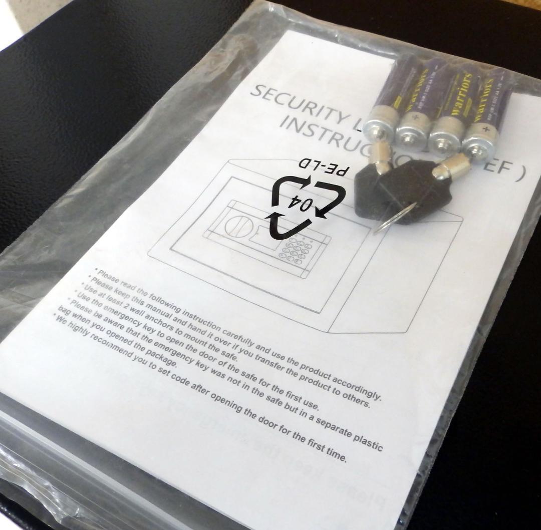 HAPFIY テンキーロック金庫 ブラック セーフティボックス シリンダー錠