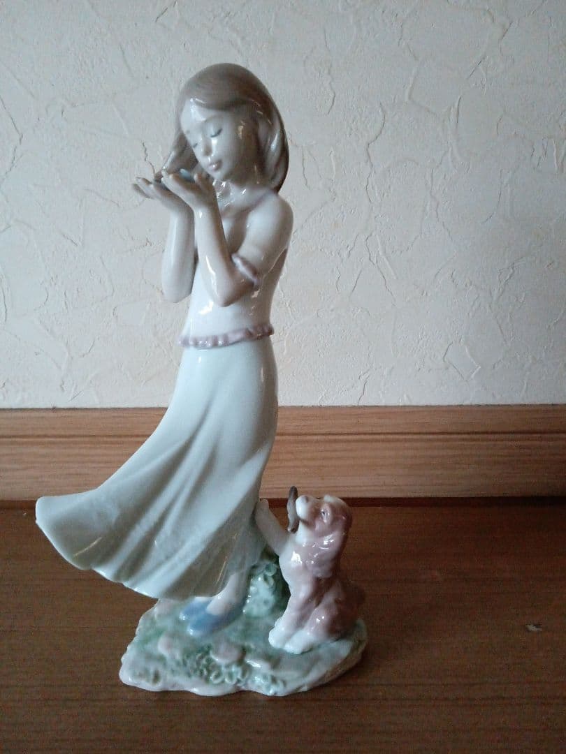 リヤドロ　風に託して