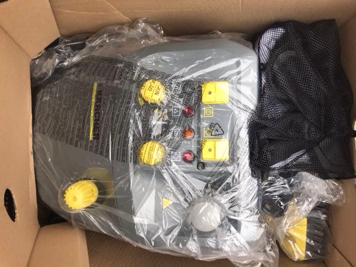 67%OFF！早い者勝！ケルヒャー 業務用 スチームクリーナーSG4/4未使用品