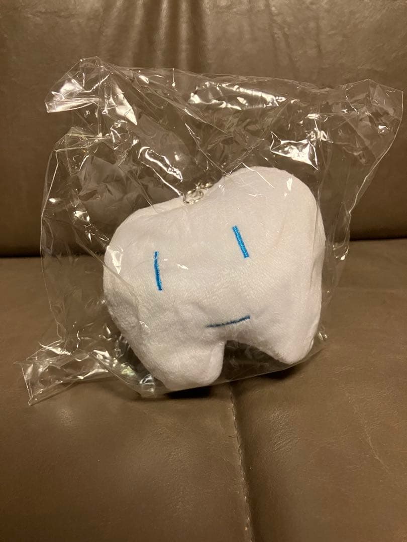 23日23:59まで　Ado はたちのはたち　はちゃん　ぬいぐるみキーホルダー