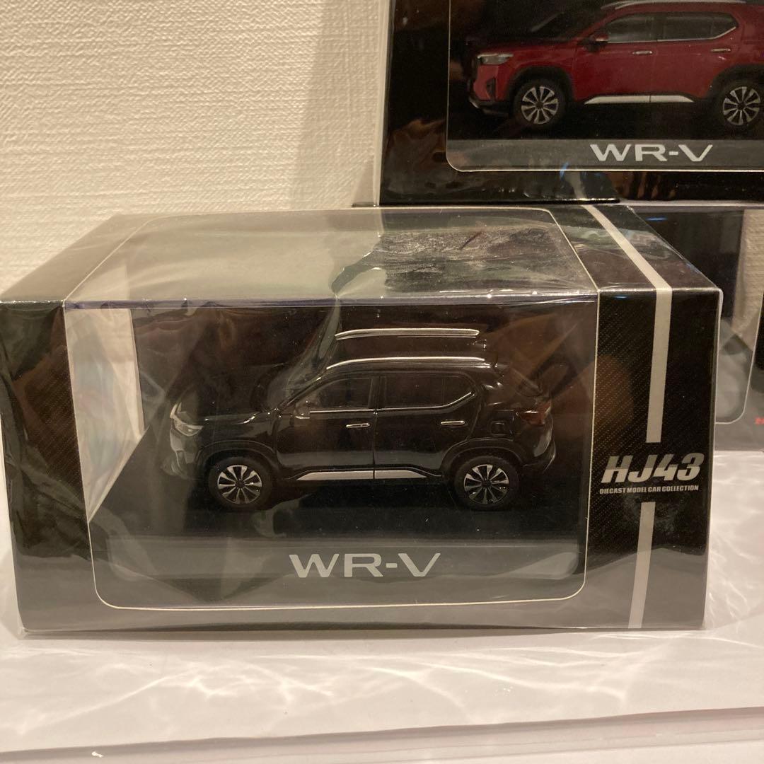 WR-V 1／43ミニカー４台セット ホワイト・レッド・グレー ・黒ホンダ非売品