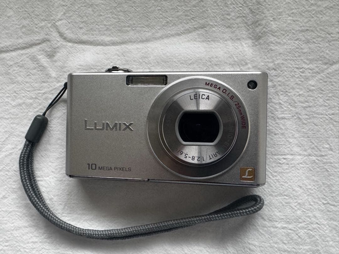 LUMIX FX35 DMC-FX35コンパクトデジタルカメラ　パナソニック