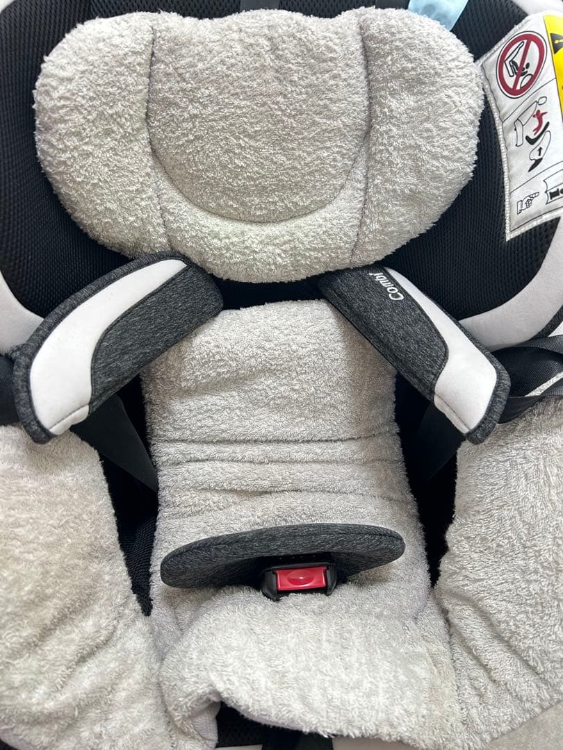 Combi 回転式チャイルドシート ブラック/グレー