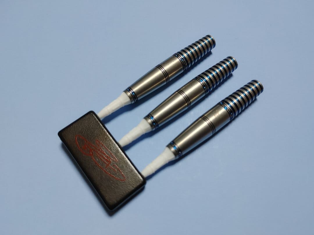 ティガ エンプレチュ 坂口優希恵モデル エスダーツ限定モデル