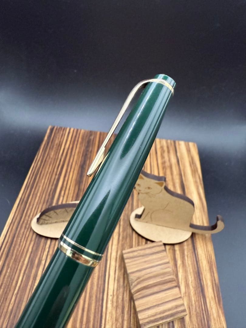MONTBLANC 万年筆　NO.22 グリーン 14C