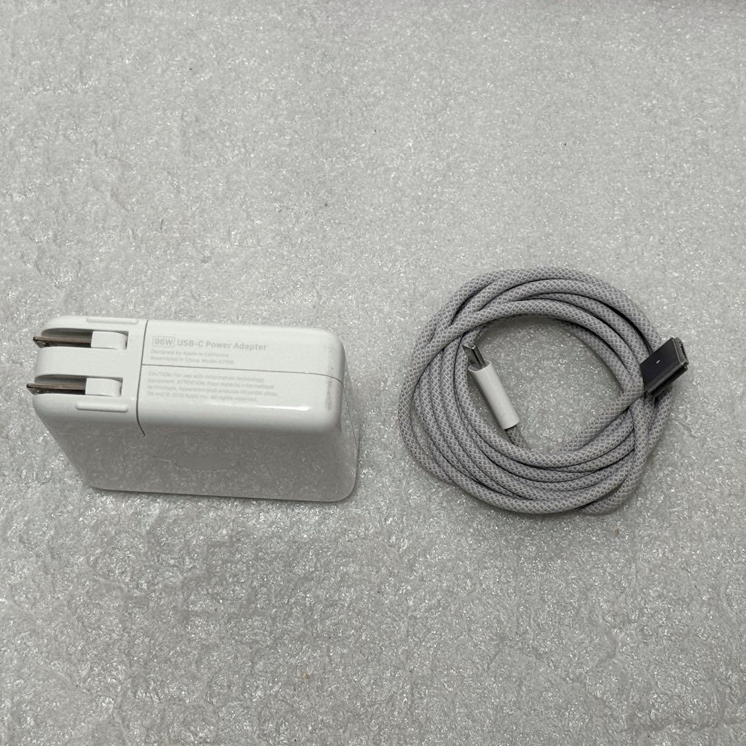 バッテリー97%　MacBook Pro 14 M1Pro 32GB 1TB