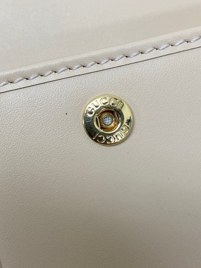 3-3204 GUCCI グッチ 3つ折り財布 GGロゴ ミディアム ウォレット