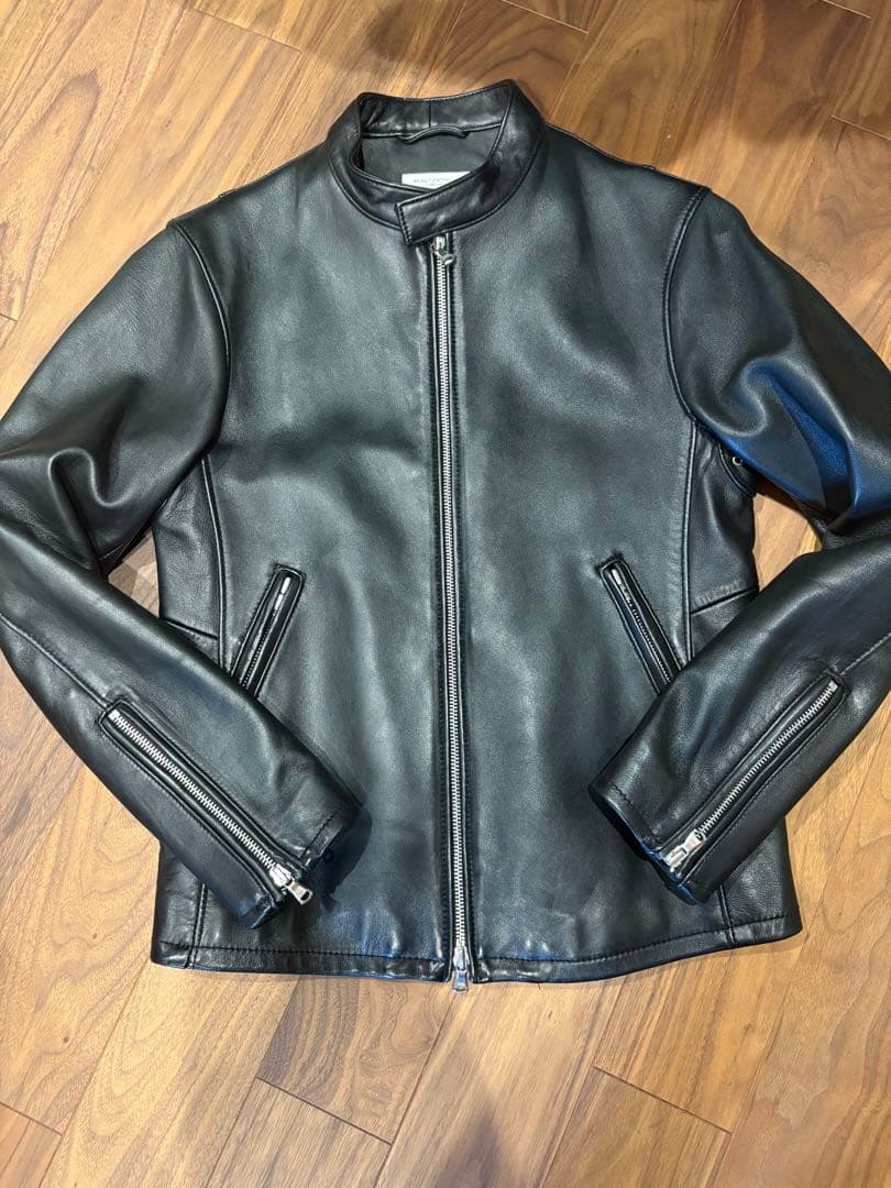 シープスキンシングルライダース　ユナイテッドアローズ　ビューティーアンドユース