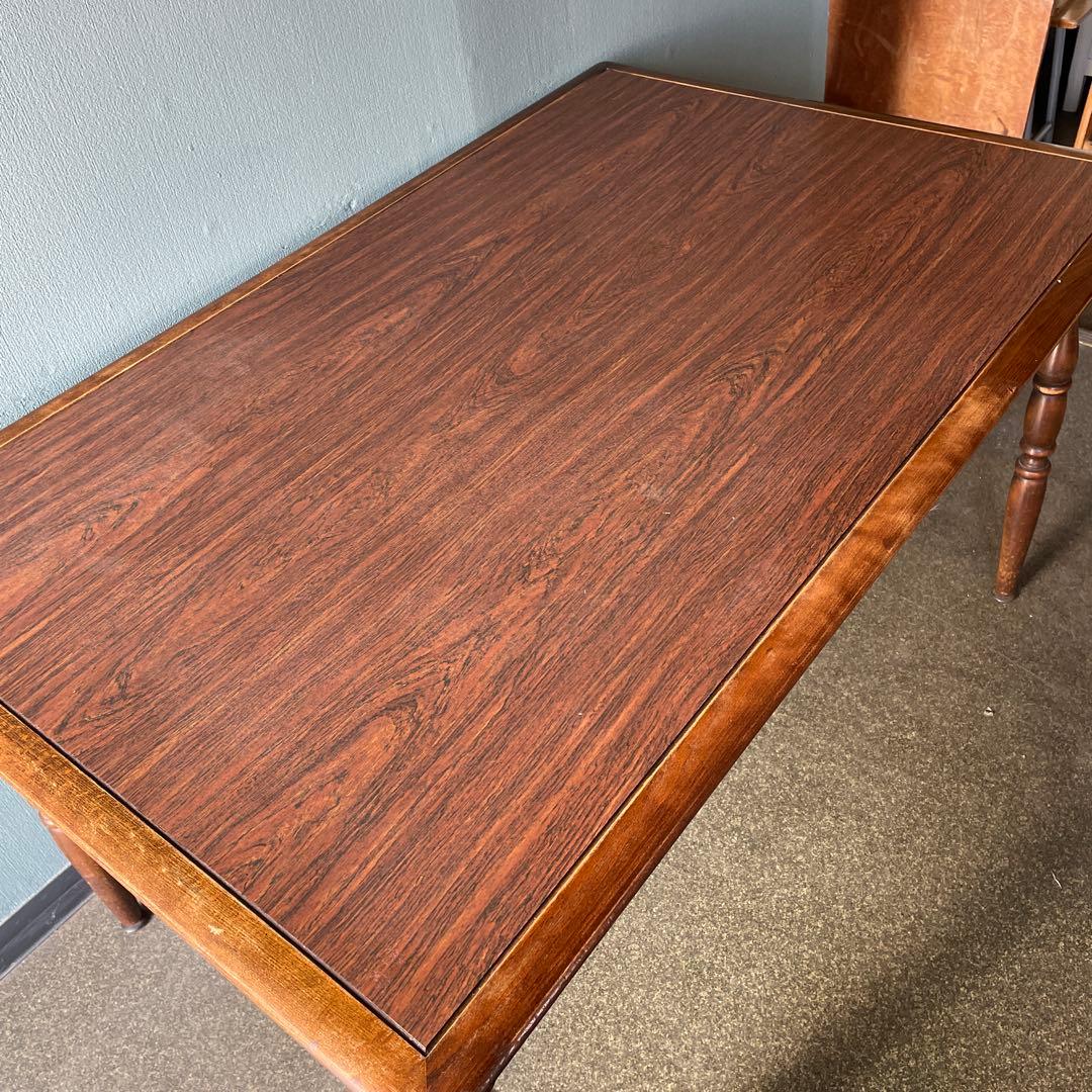 飛騨産業　キツツキ　赤ロゴ　ダイニングテーブル　昭和レトロ