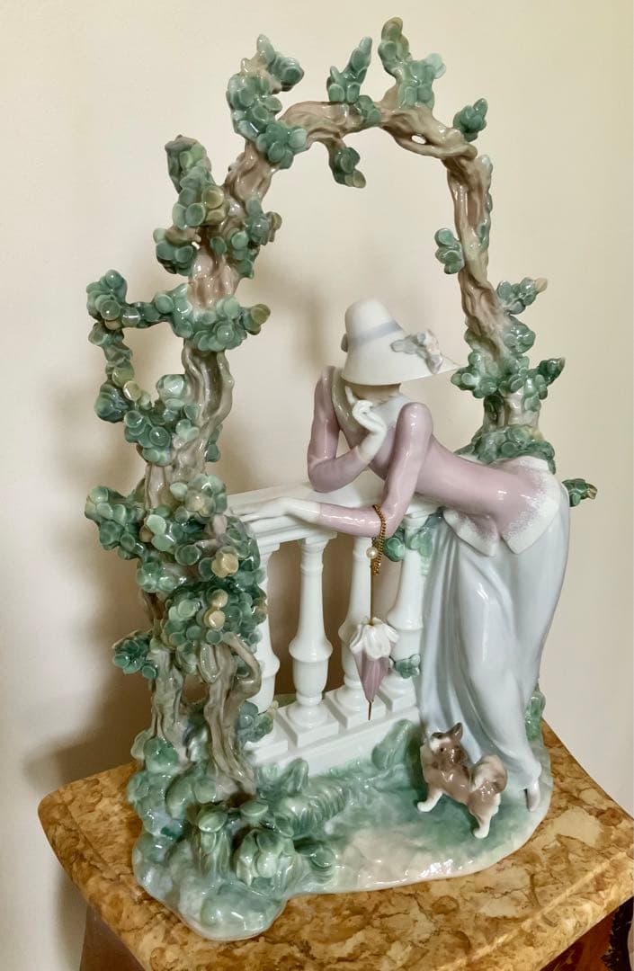 美品　ビンテージ　絶版　大型リヤドロ　LIADRO 『麗しのバレンシア』　犬