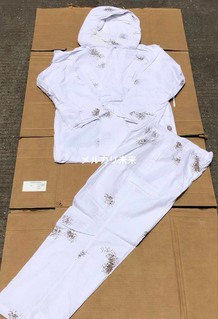 【新品　写真はサンプル】 中国軍　07式雪原迷彩服
