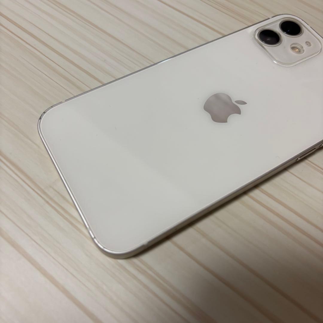 さか iPhone12 ホワイト　64GB 本体 iFaceケース付き