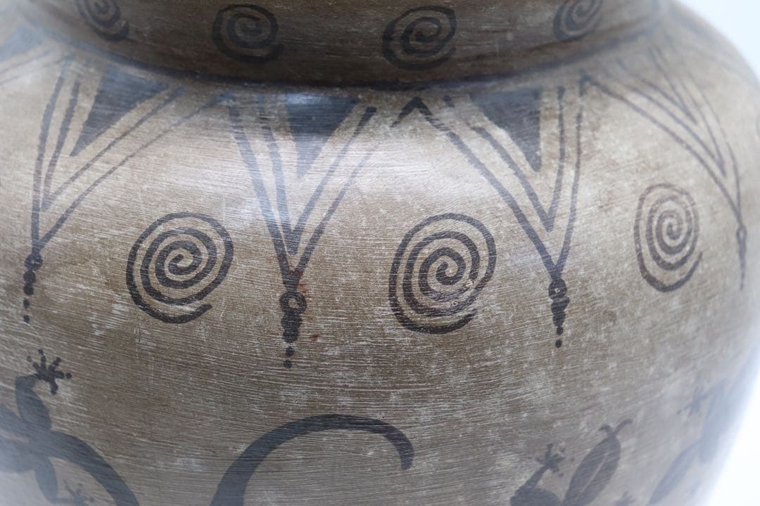 すえき　トカゲ文壺　送料込み0118