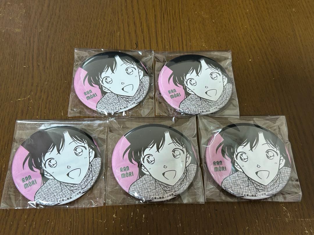 名探偵コナン　アプリ缶バッジ　蘭セット