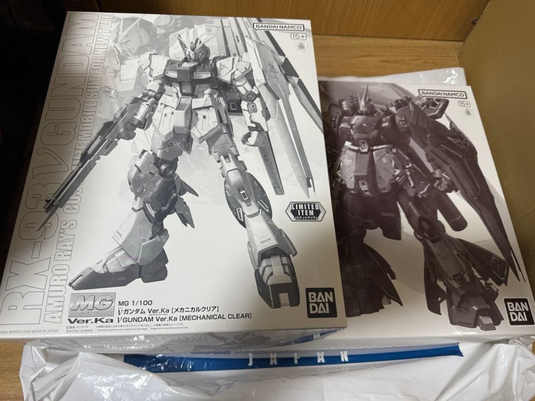 MG ver.ka メカニカルクリア　サザビー νガンダム