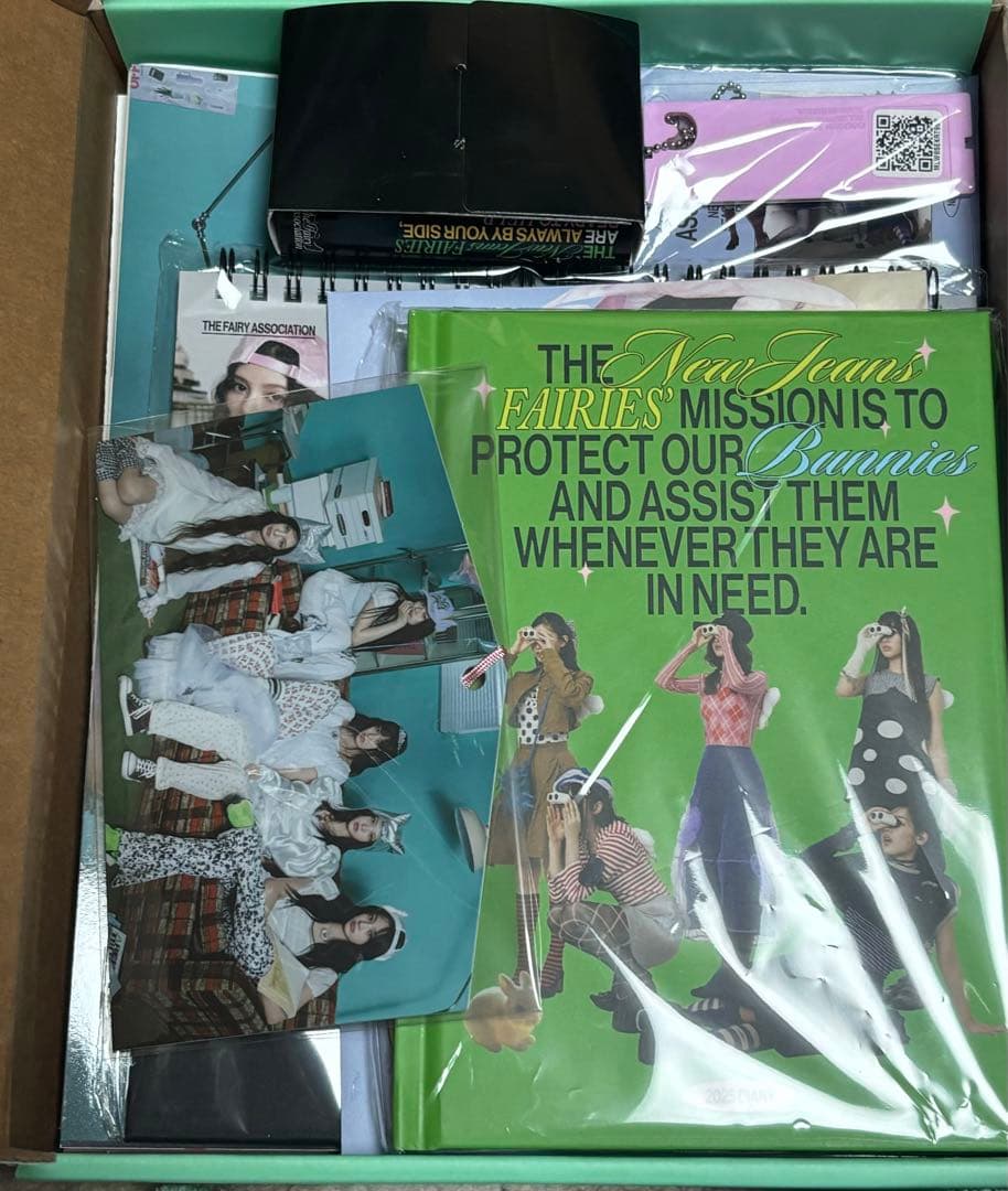 NewJeans シーズングリーティングセット