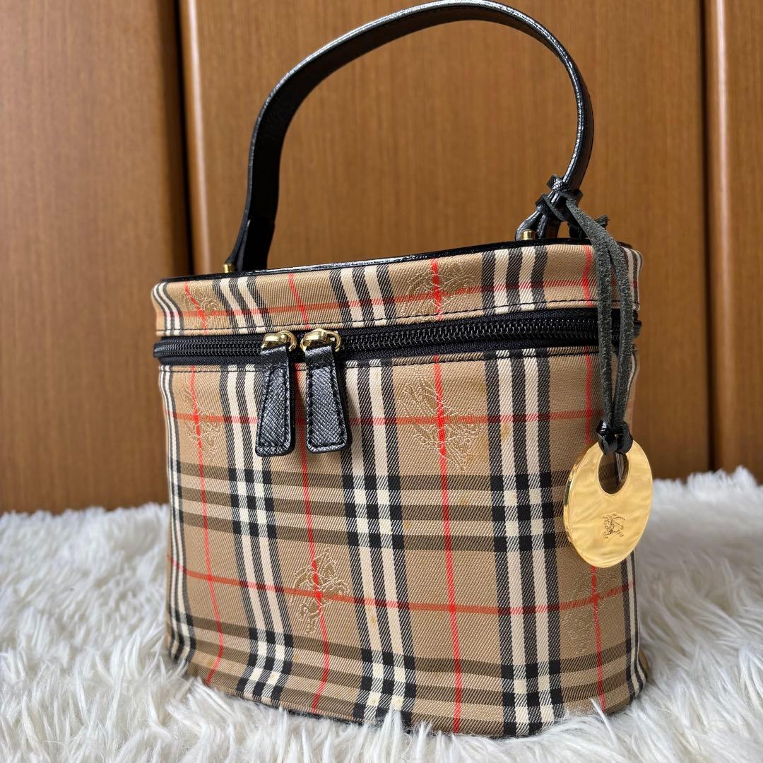 ✨️美品 バーバリー バニティ ポーチ ノバチェック シャドーホース ロゴ