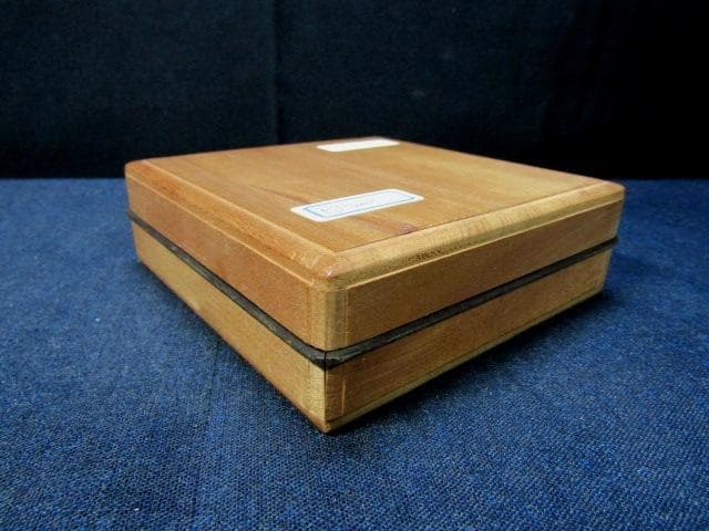 02★武具　刀装具　刀　脇差　銅鍔　金象嵌　菊文　木瓜型　箱付★