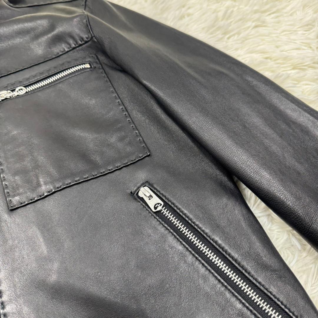 極美品✨AVIREX　レザージャケット　ブラック　ライダース　羊革　本革 M