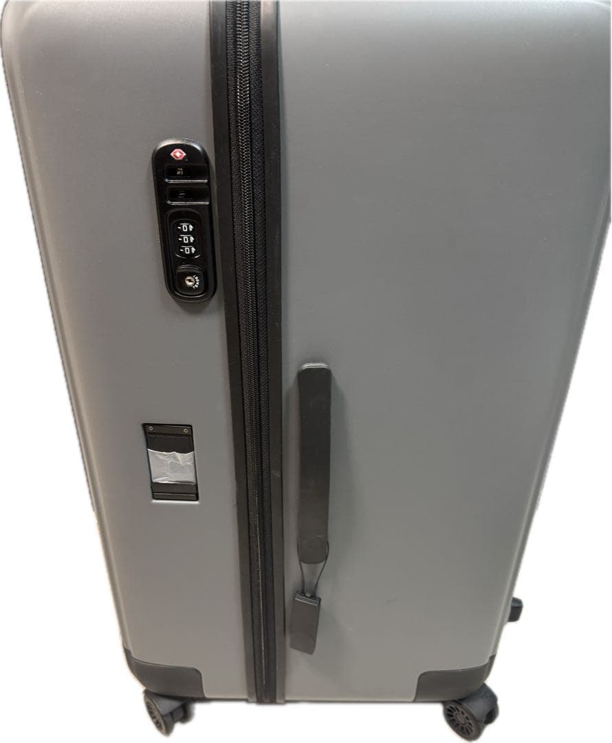 H*C様 ZERO HALLIBURTON 100L キャリーケース Edge