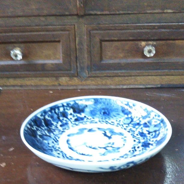 昔のお皿★ 冨貴長春 古伊万里 染付 皿 骨董 呉須 富貴長春 江戸 唐草 吉祥