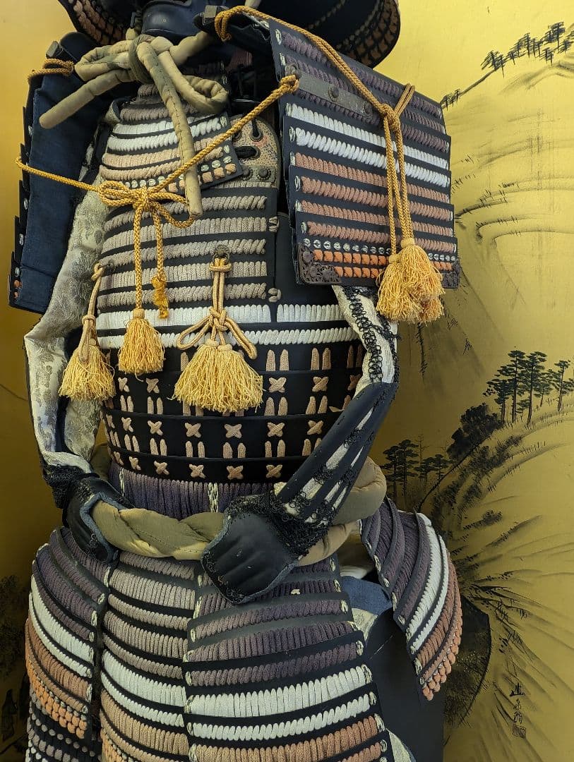 等身大 甲冑 鎧兜 鎧一式 甲冑 鎧櫃 鎧立付 面頰 赤糸大縅鎧 全高170cm