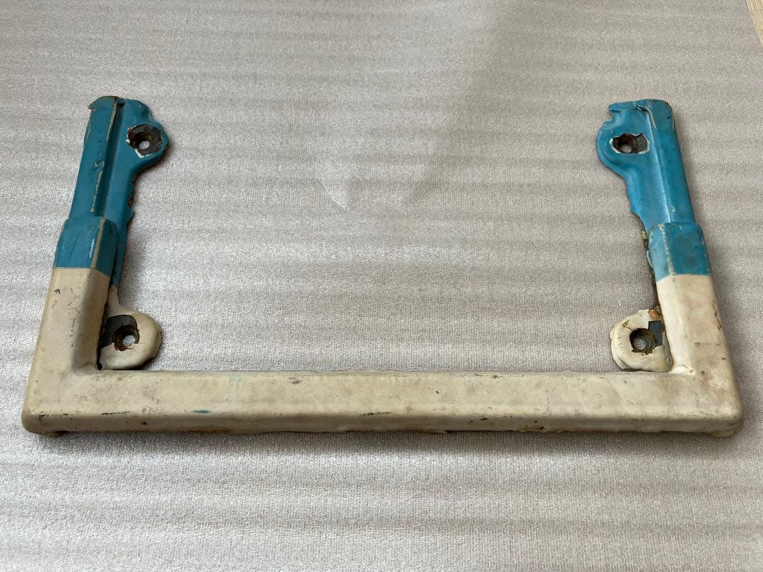 愛称板枠　JR四国水色クリーム色111系電車廃車