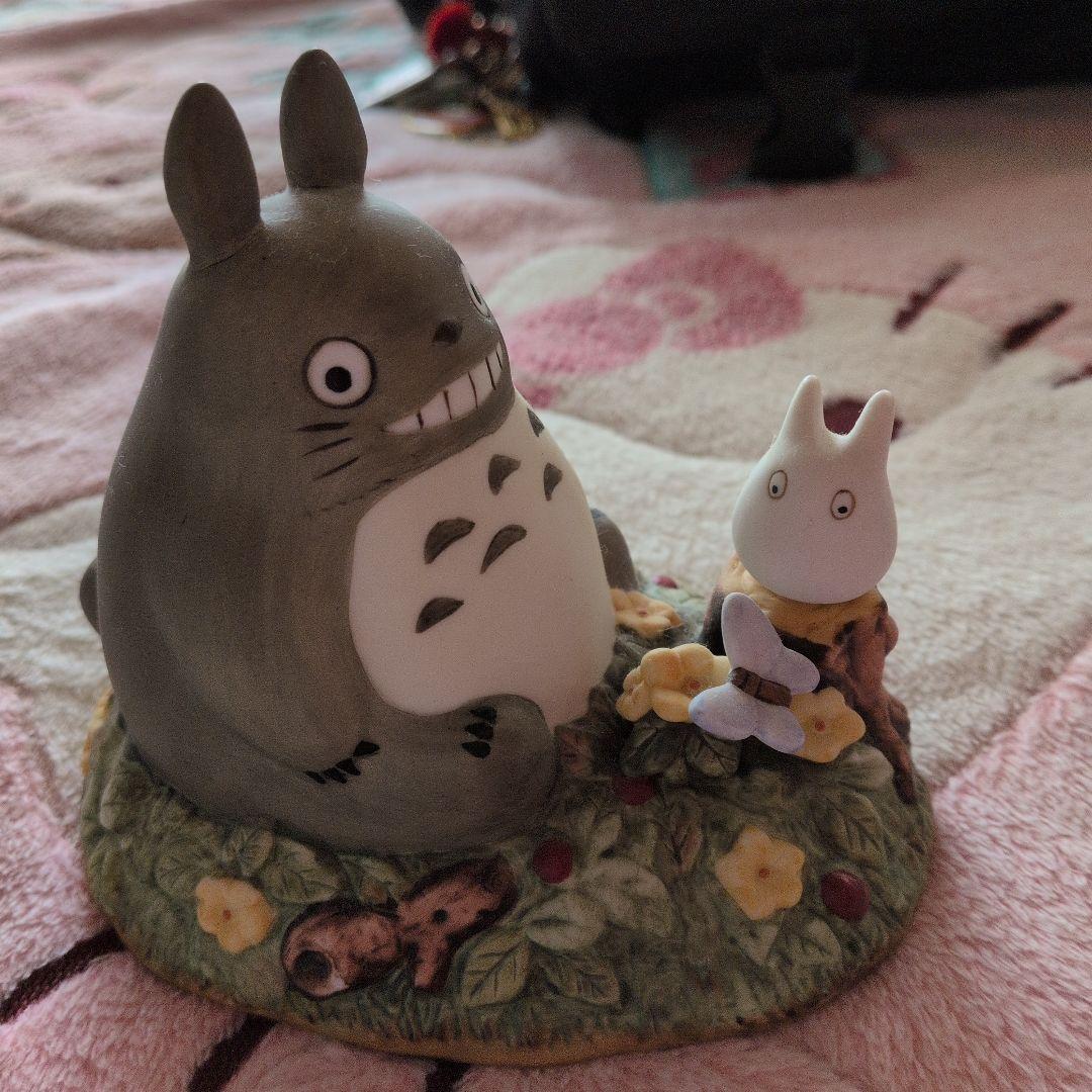 となりのトトロオルゴール鳴ります。