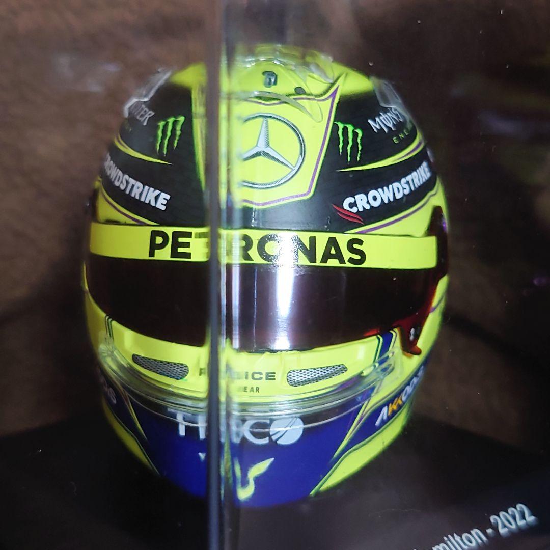 スパーク★美品ヘルメット模型★ルイス・ハミルトン2022メルセデスAMG送料無料