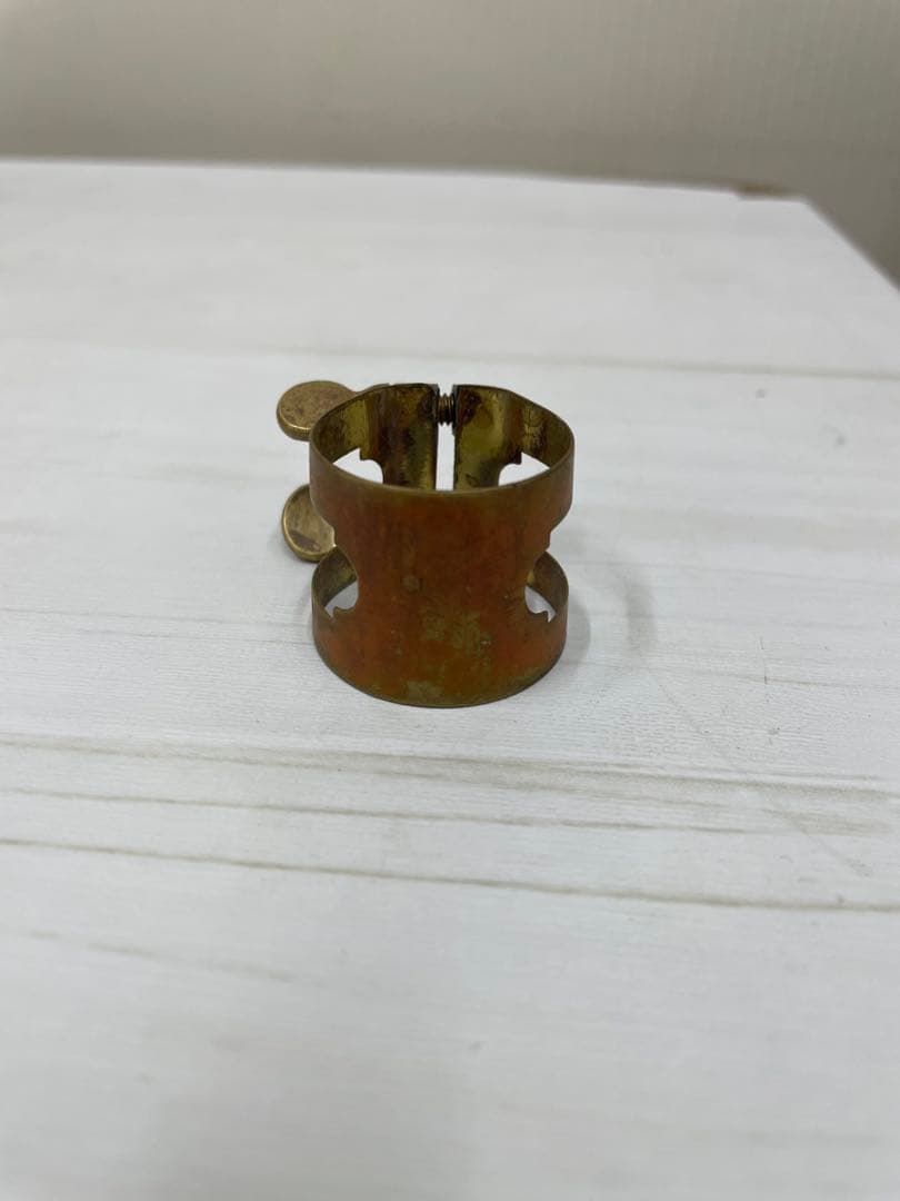 ヴィンテージ　アルトサックス用リガチャー　Martin・Connタイプ