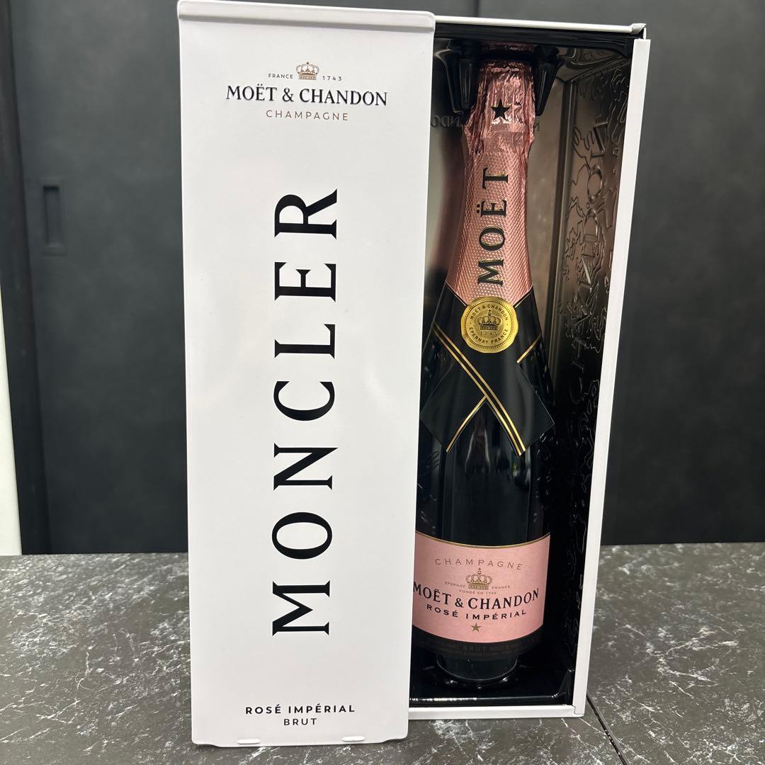 MONCLER ×モエエシャンドン　非売品