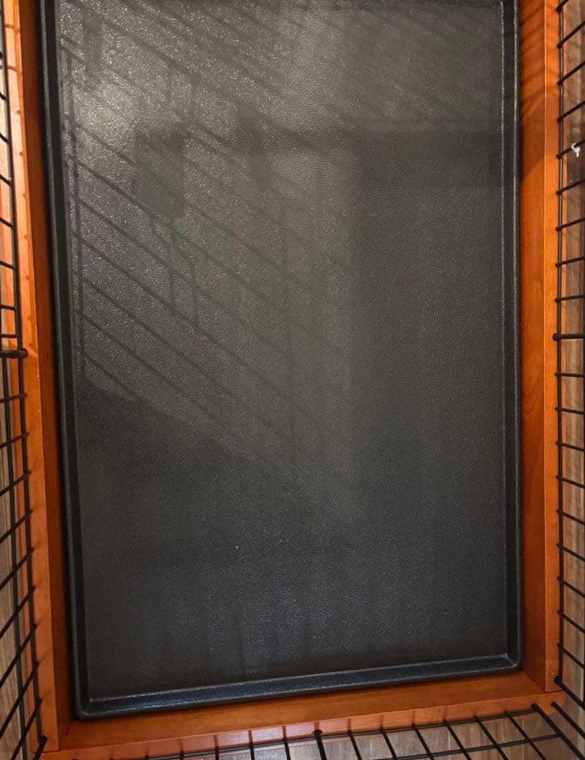 犬用ケージ 金属と木製フレーム　ほぼ未使用　小型犬　屋根付き