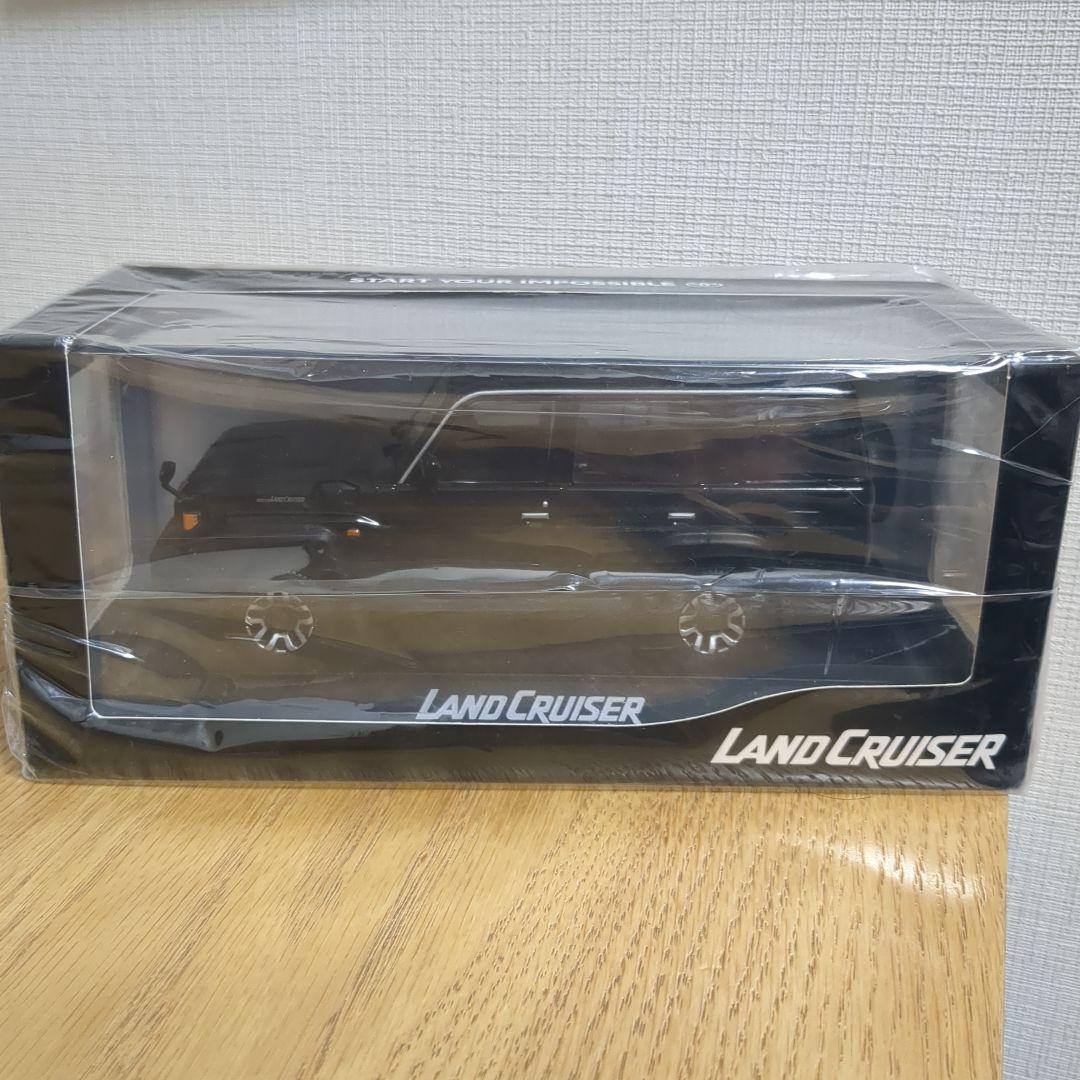1/30 トヨタ ランドクルーザー70 ミニカー　アティチュードブラックマイカ