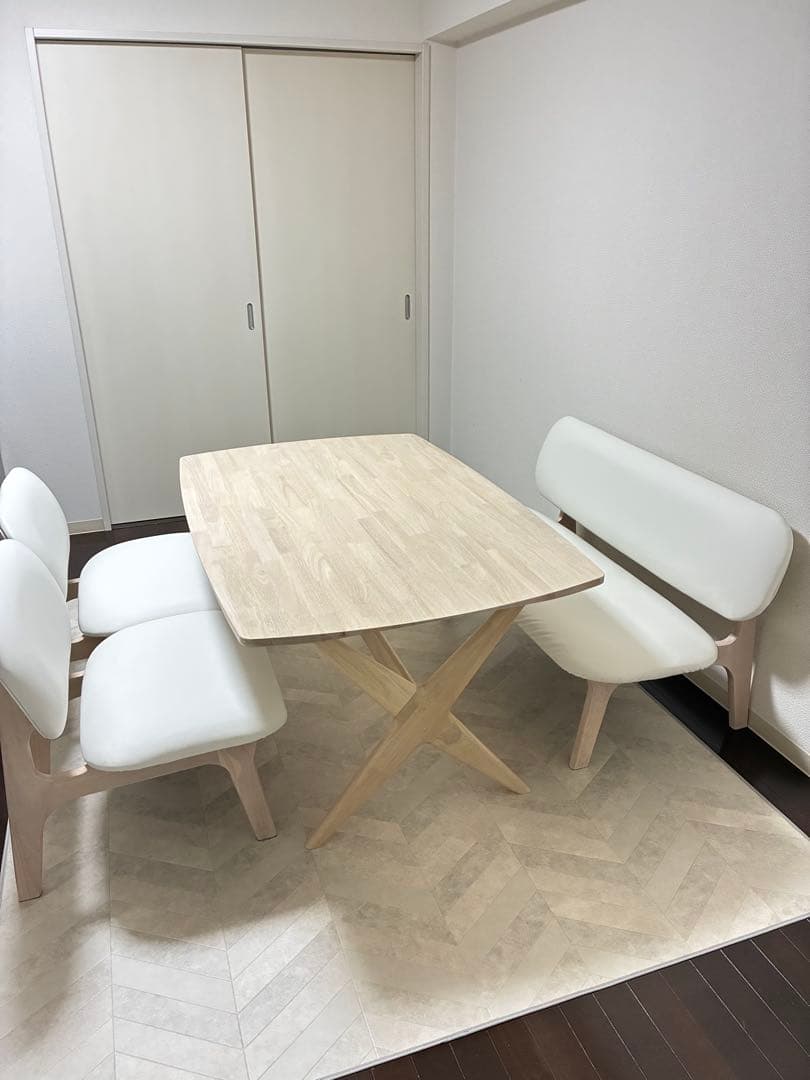 【ルッカ】①ダイニングテーブル