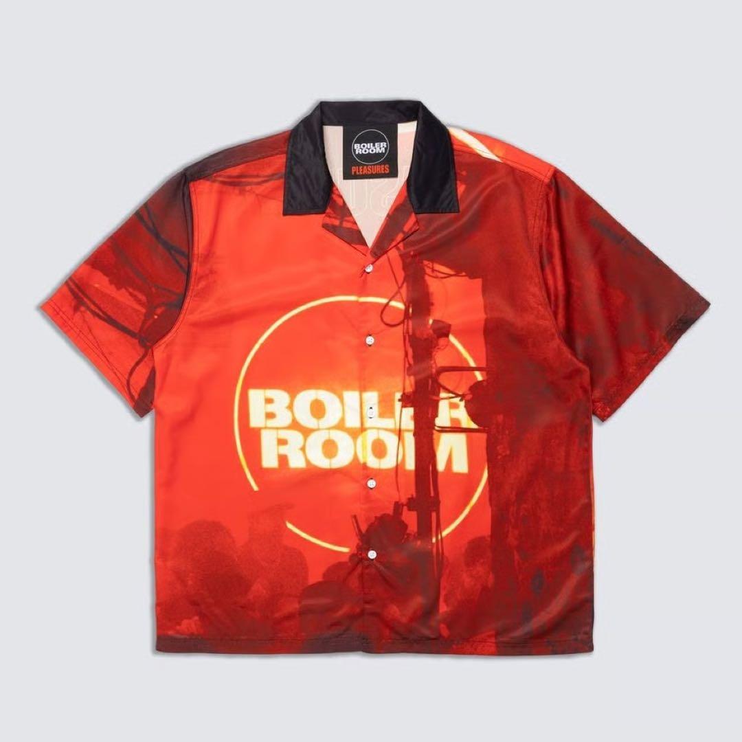 PLEASURES×BOILER ROOM サイズ　L