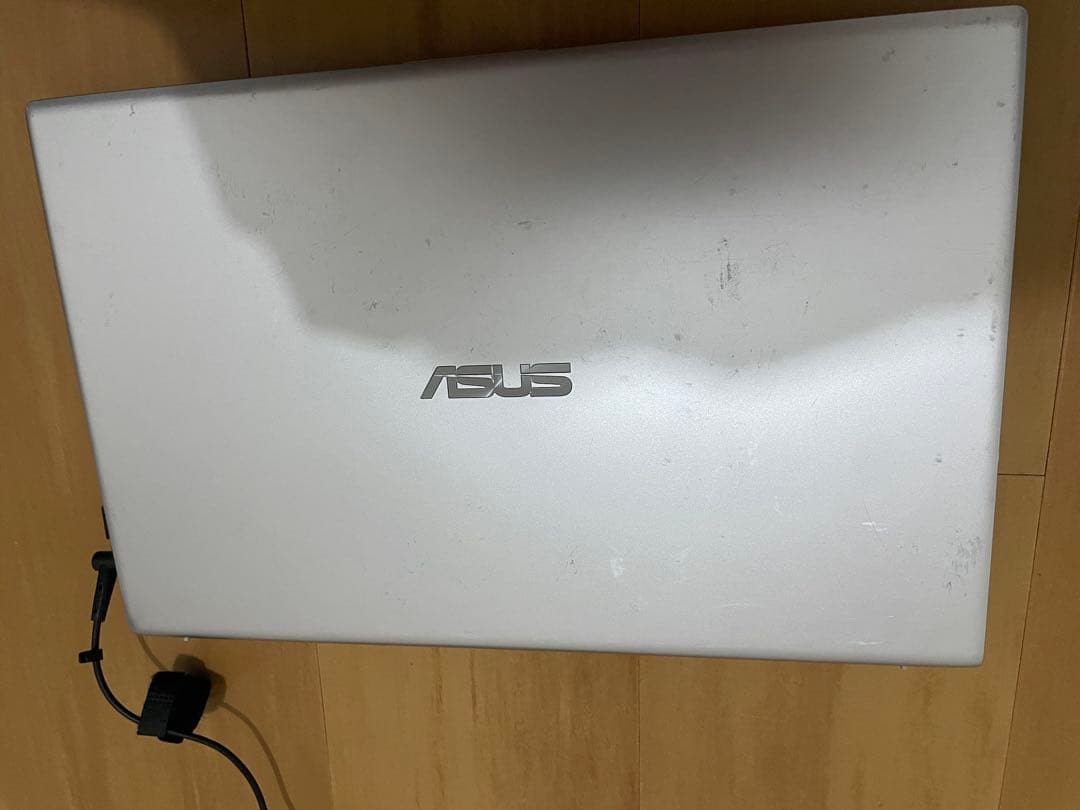 ［値下げ！］ASUS VivoBook 15 X512F