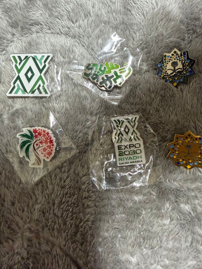 タイムセール　大阪万博　サウジアラビア　EXPO 2030ピンバッジ 6個セット