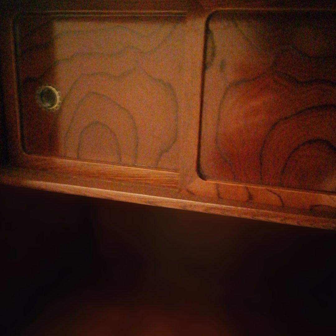 木製ガラス扉収納棚　アンティーク　戸棚