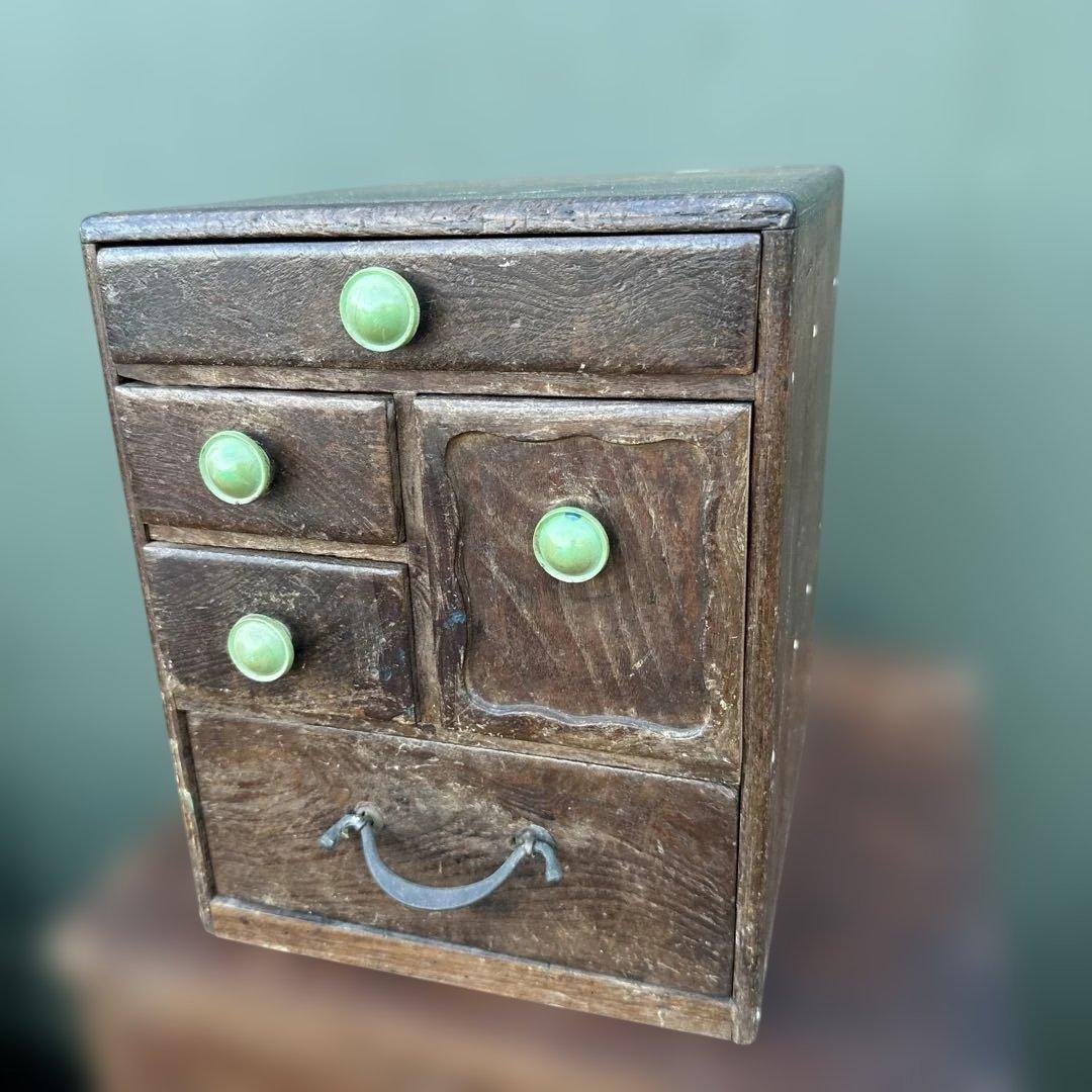 アンティーク　味があってとても素敵！木製 小引き出し