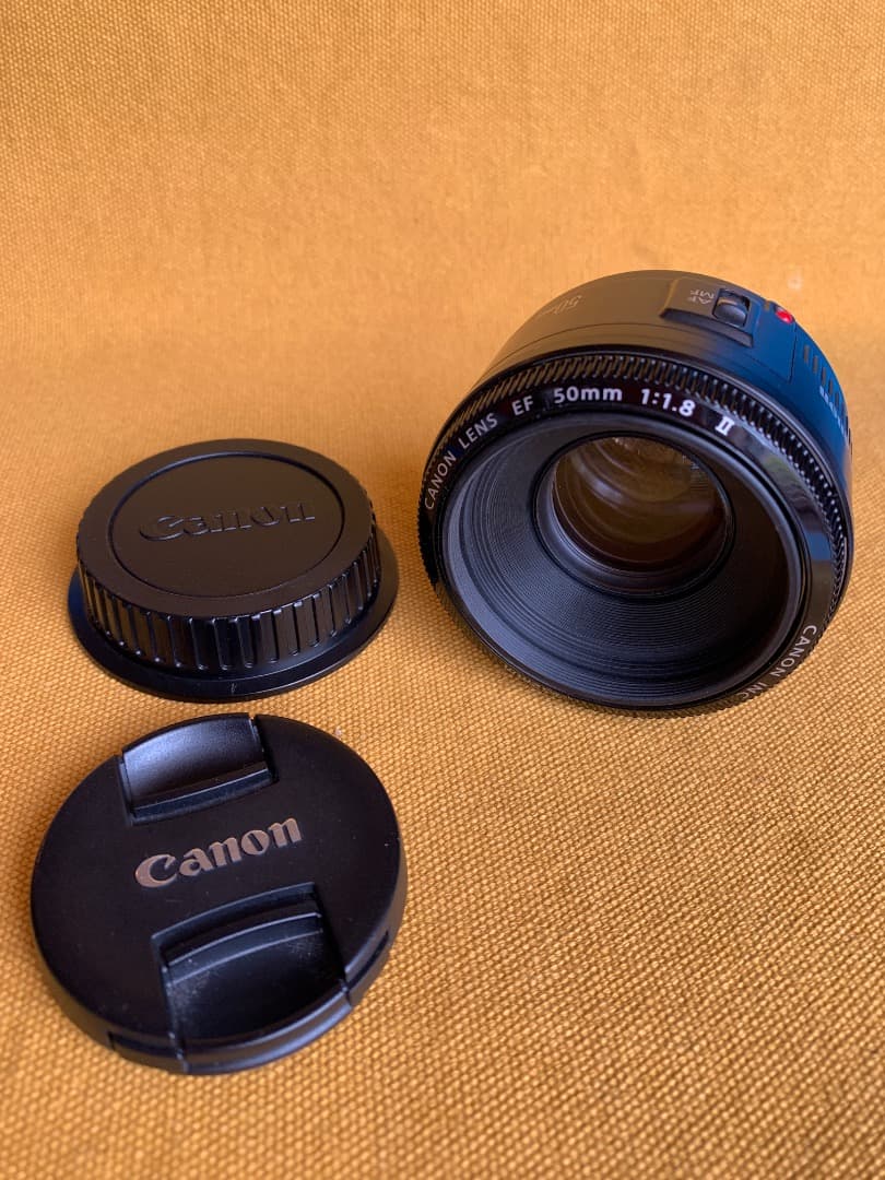 Canon(キヤノン）EF 50mm f/1.8 II レンズ