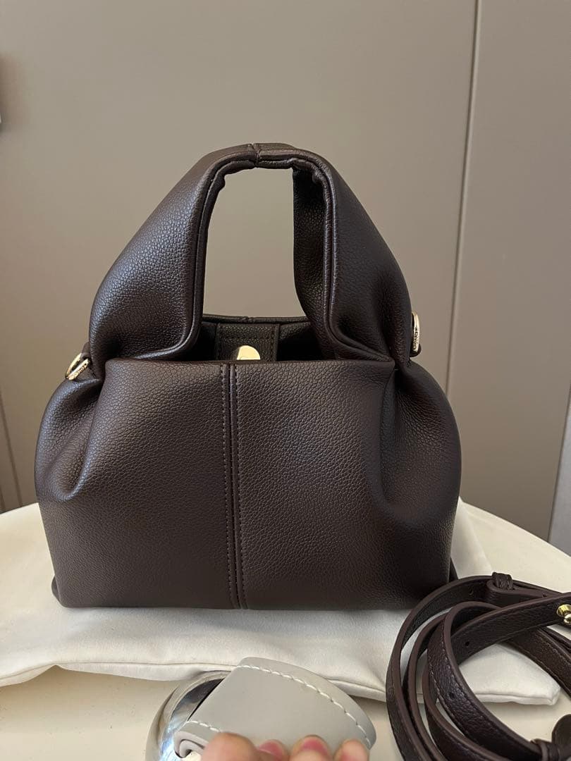 Poleneショルダーバッグ