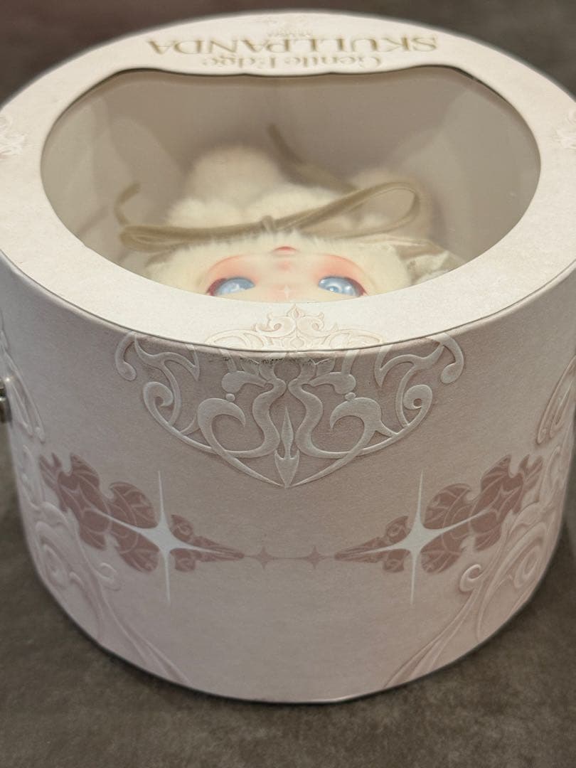 SKULLPANDA Gentle Edge ぬいぐるみ海外限定 POPMART