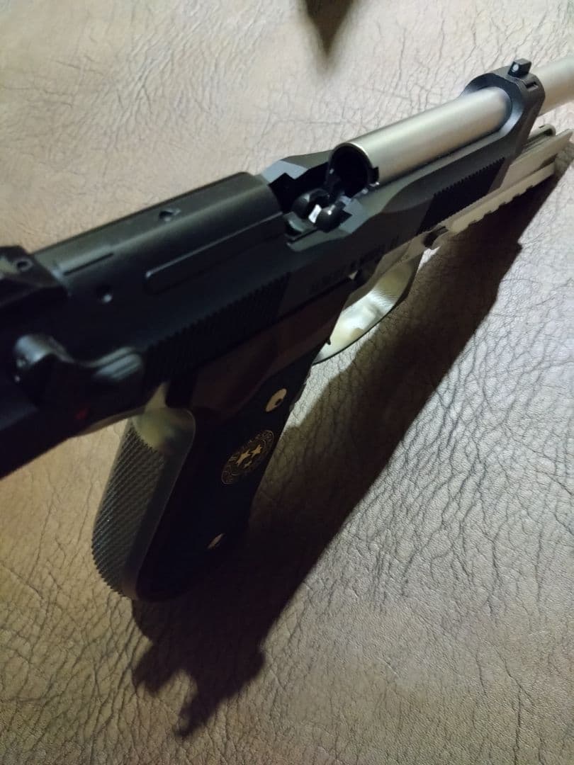 東京マルイ　バイオハザード　アルバート・W・モデル01 本体のみ