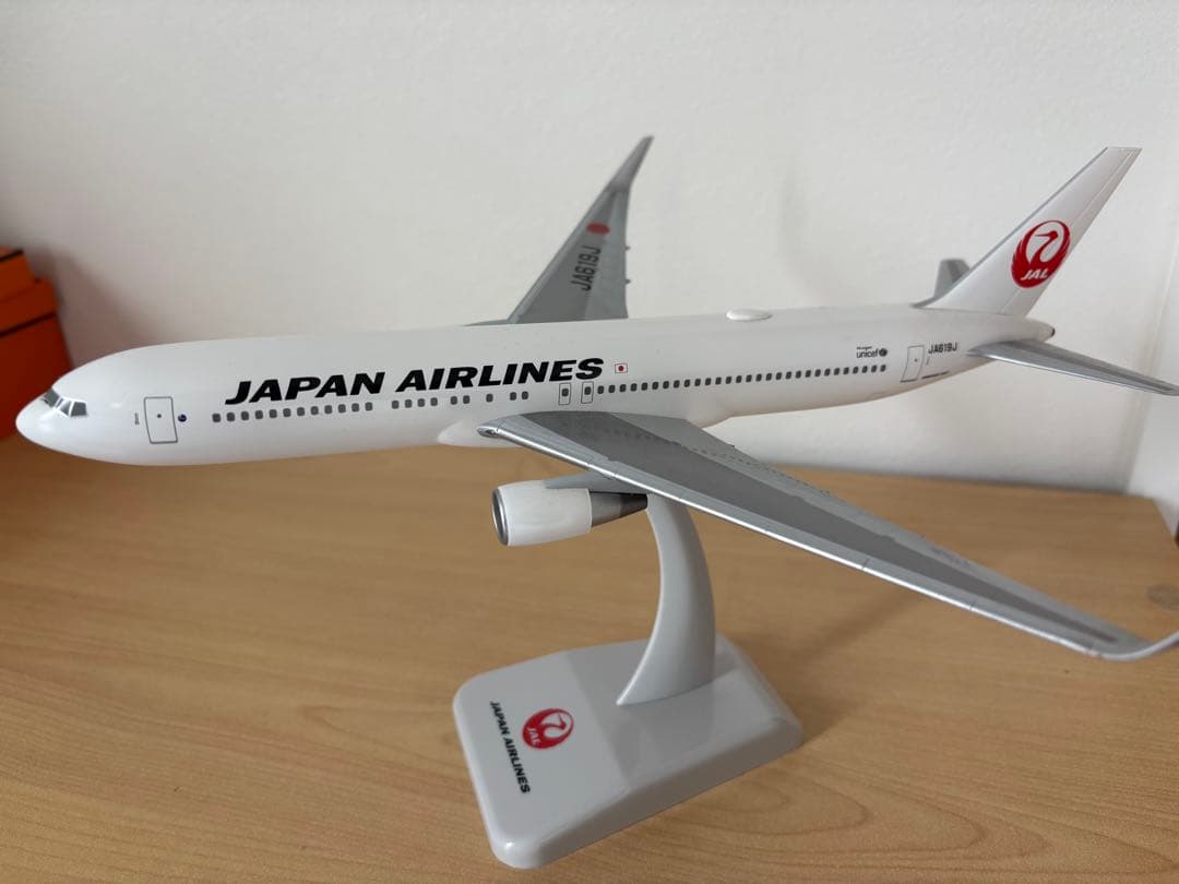 航空機・ヘリコプター JAL B767-300ER JA619J 1/200